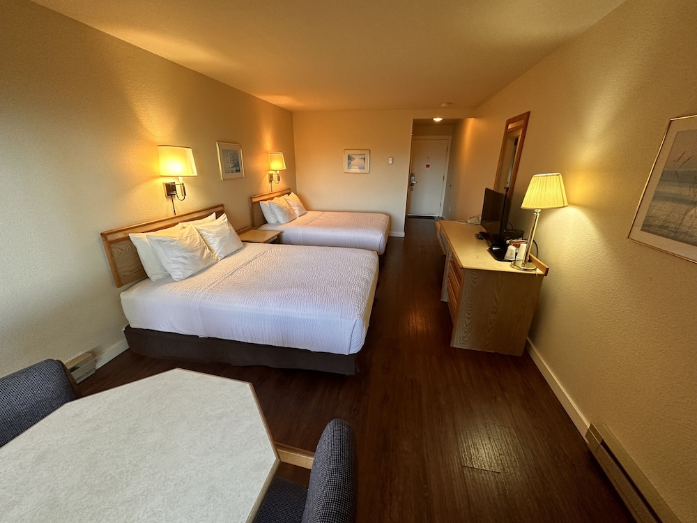 Astoria Crest Motel