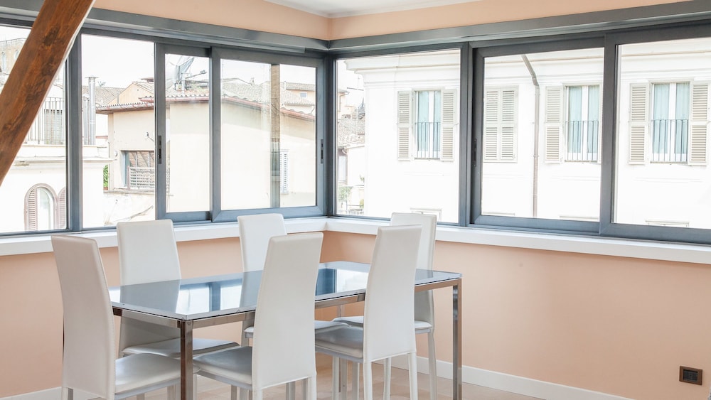 Rental in Rome Navona Penthouse