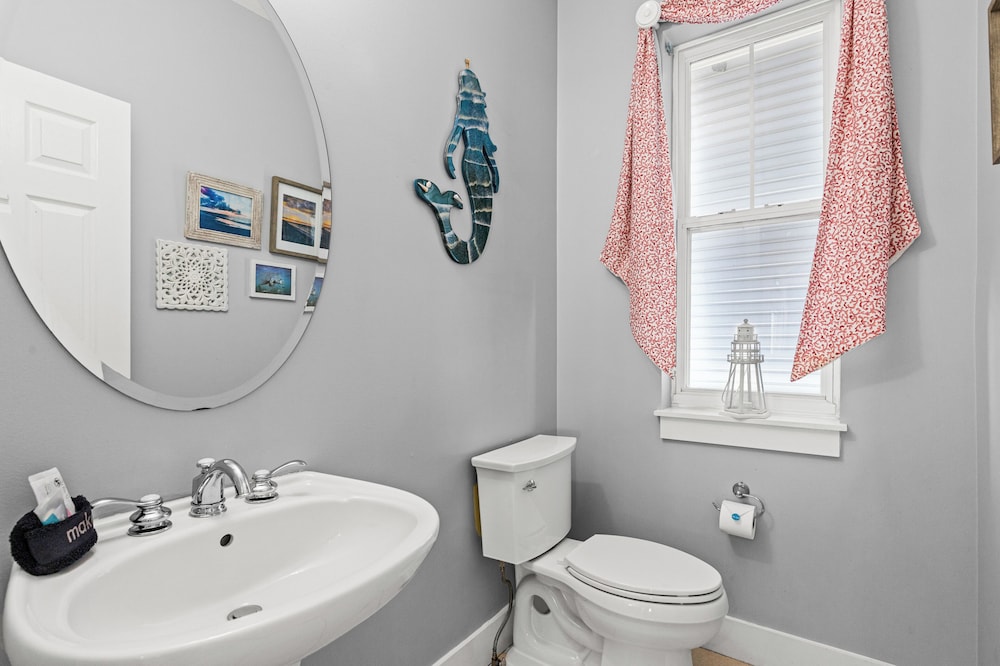 Seafoam Beautiful 3BR Home With Heated Private Pool - 4 Min Walk to Beach!