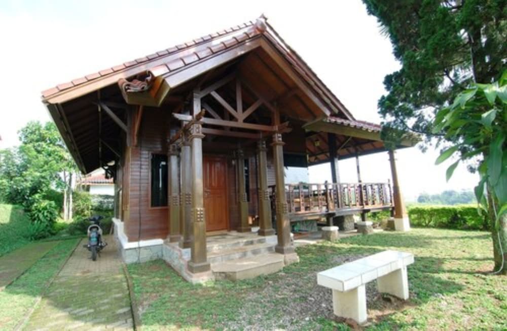 Villa ChavaMinerva Kayu - Ciater, Ciater - 9