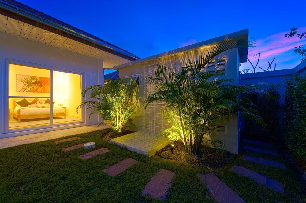 Brand-New Modern 3-Bedroom Villa MB20