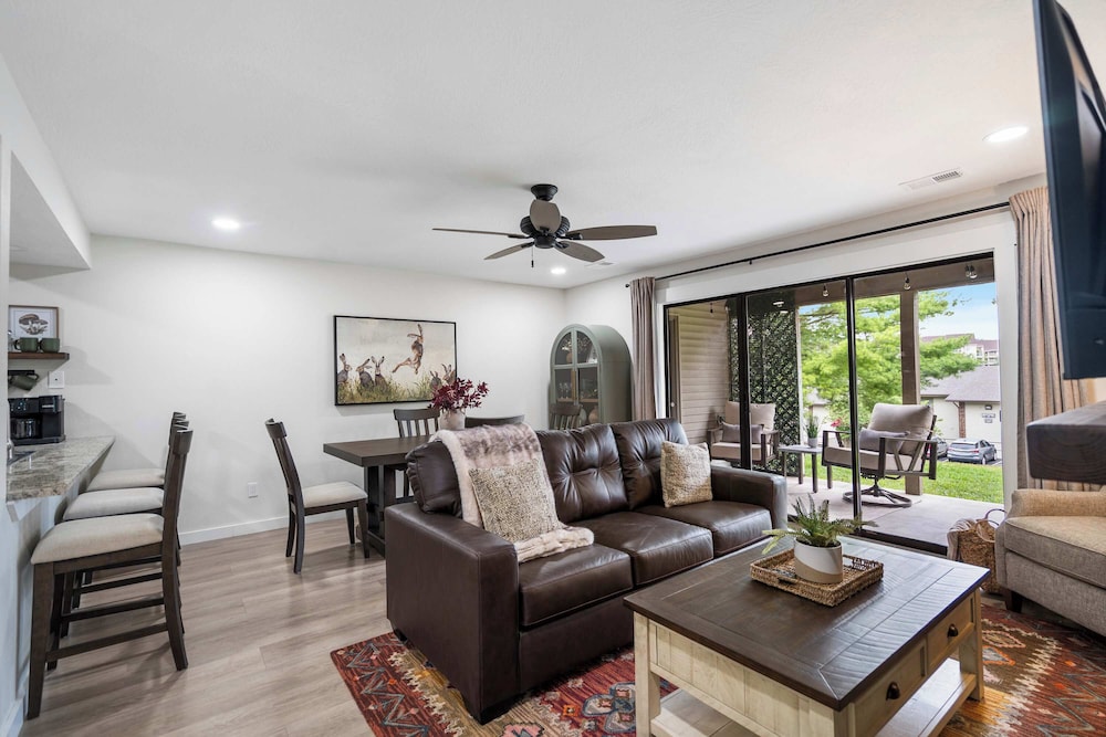 Leisure Nest Escape For 7