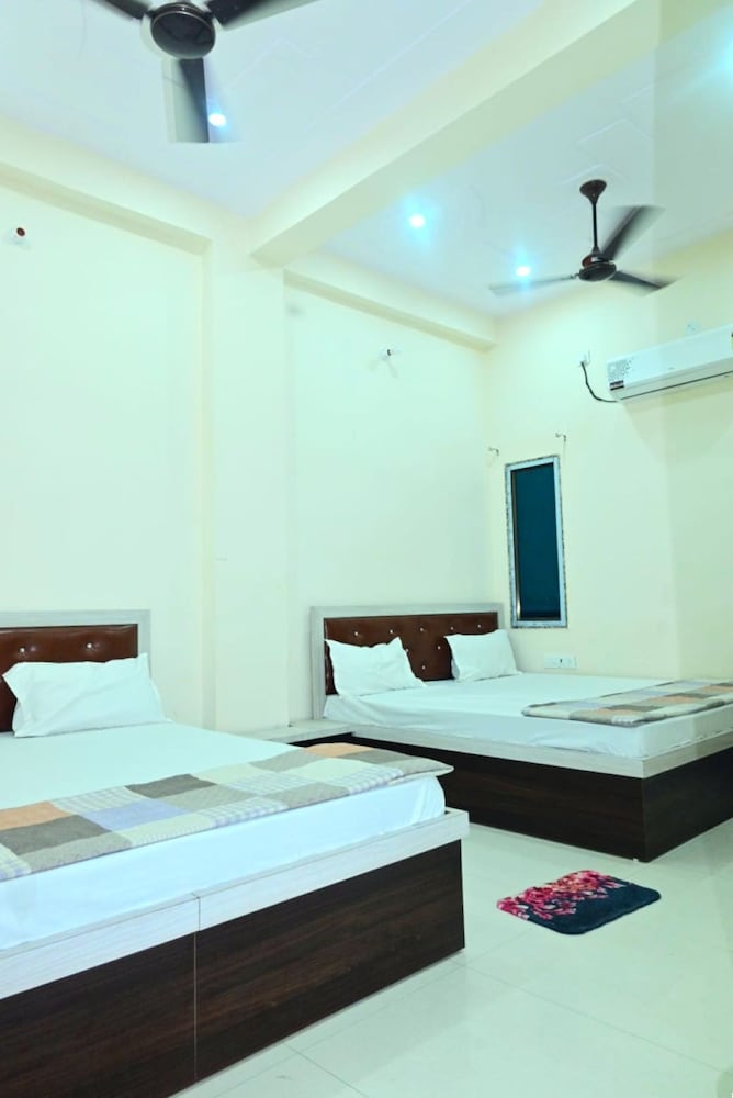 Hotel Narayan Palace