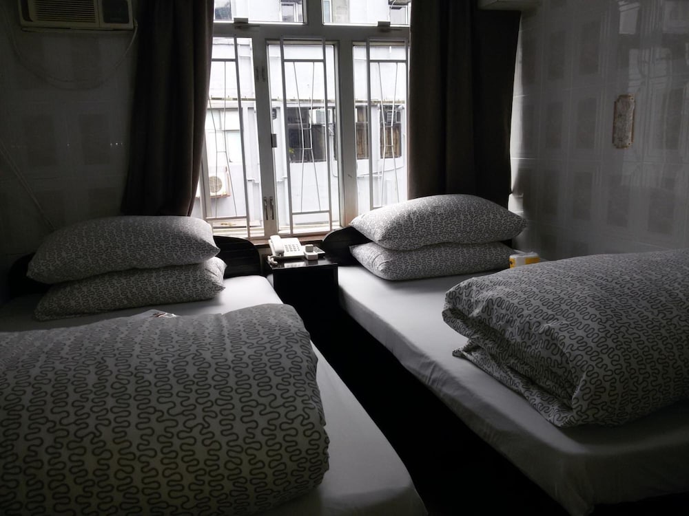 Tom's Guest House