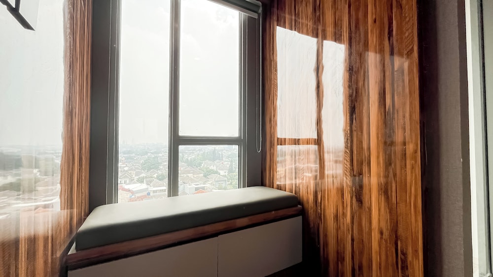 Cozy Stay Studio Apartment At M-Town Residence