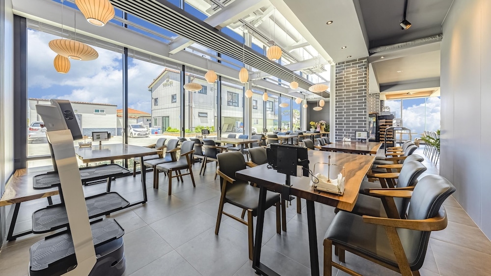 Incheon Vacations - Ganghwado Mare Seawater Poolvilla - Property Image 18