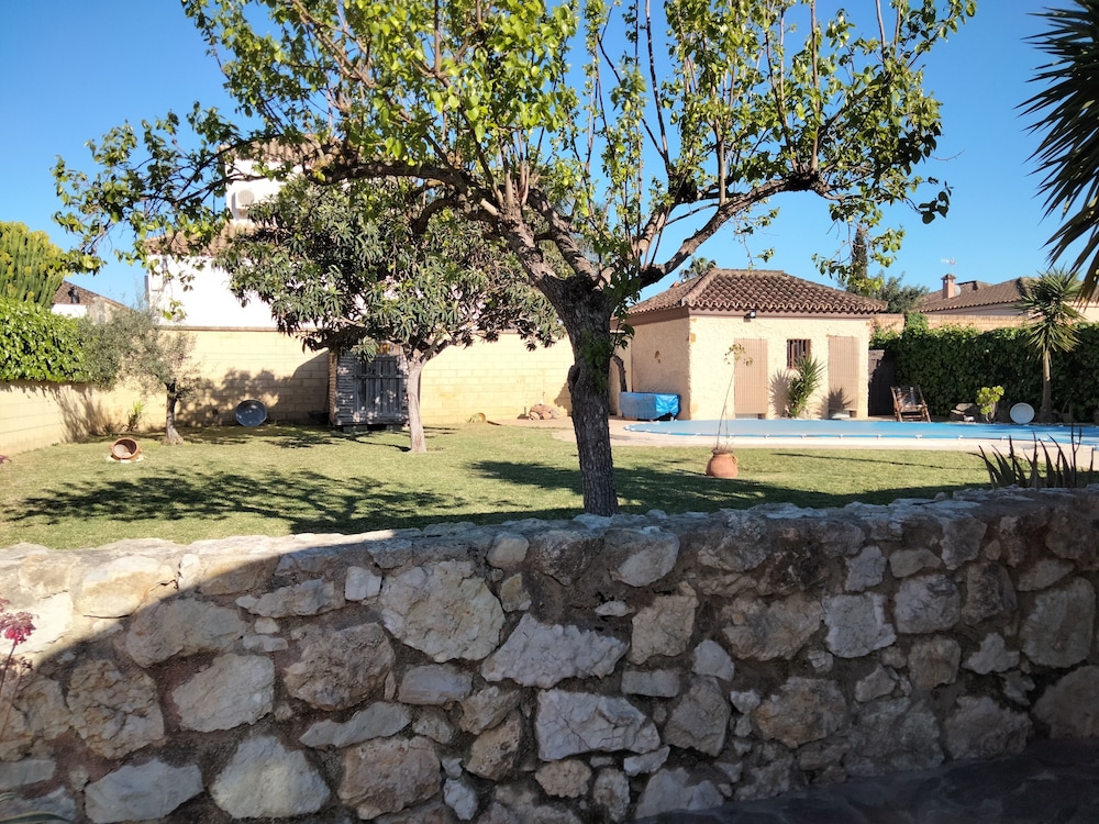 Photo 18