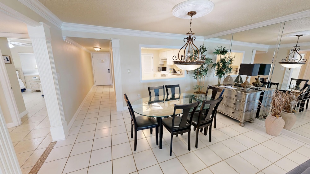 Shoreline Towers 2043 2 Bedroom Condo