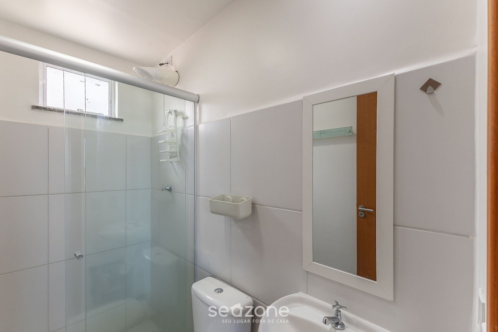 Apart 450m From the Beach in Cond. w/ Pool Var0302