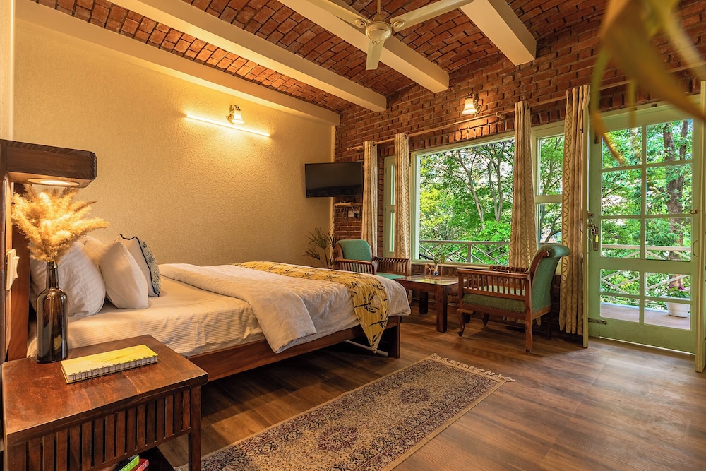 Echor Malusara Lakeview Retreat Bhimtal