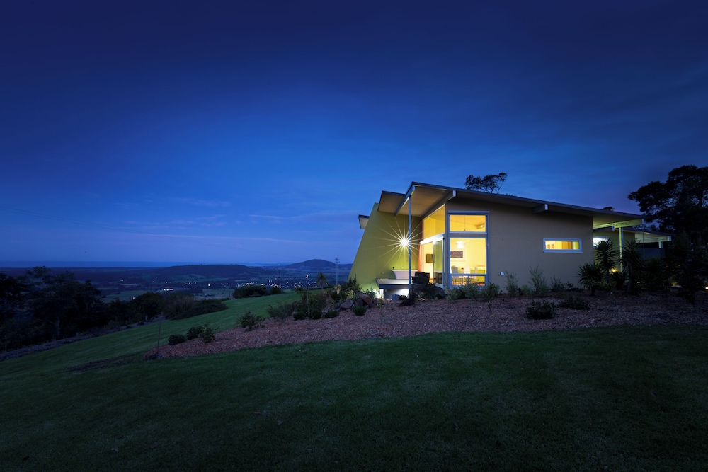 Mt Hay Retreat, Berry