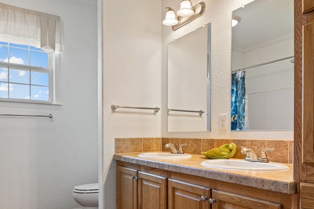 Camelot 2 Bedroom Home
