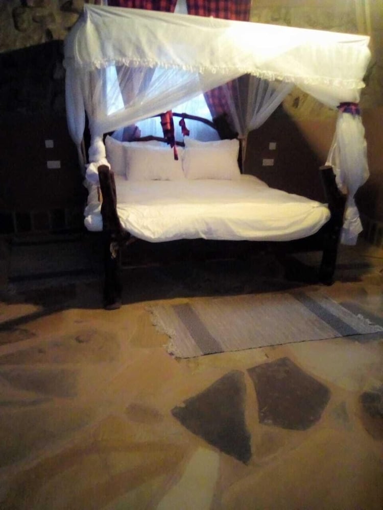 Rukenya Islands - Campsite