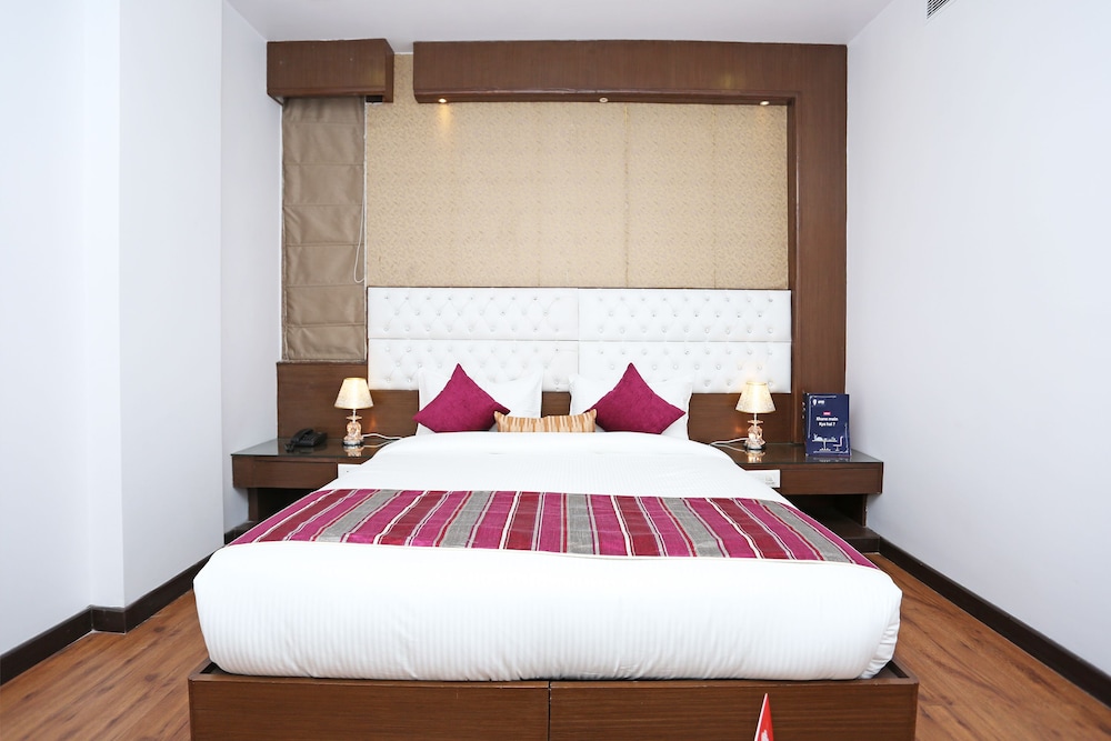 Photo 6
