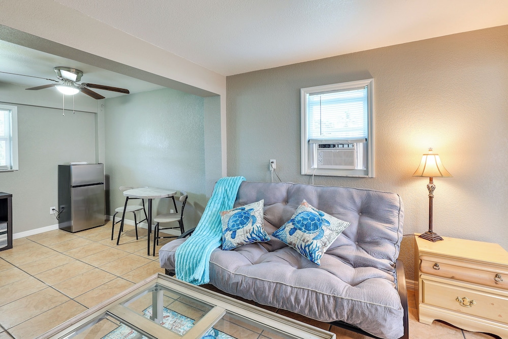 Dock + Canal View: Tranquil Escape in Punta Gorda
