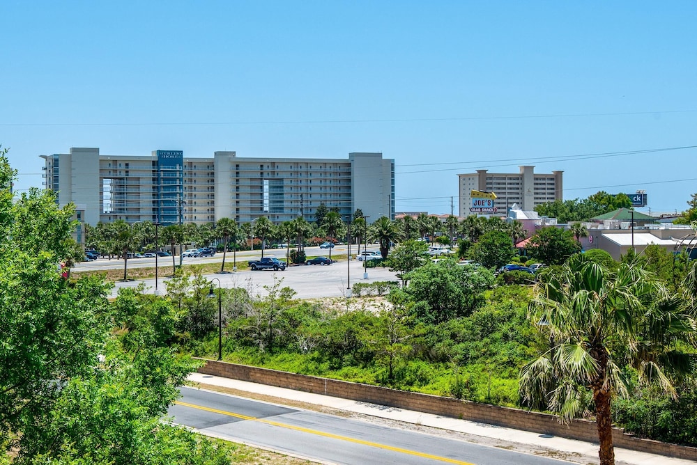 Palms Resort #2416 Full 2 Bedroom
