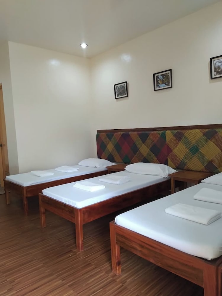 Room-camiguin Lanzones Resort Quadruple