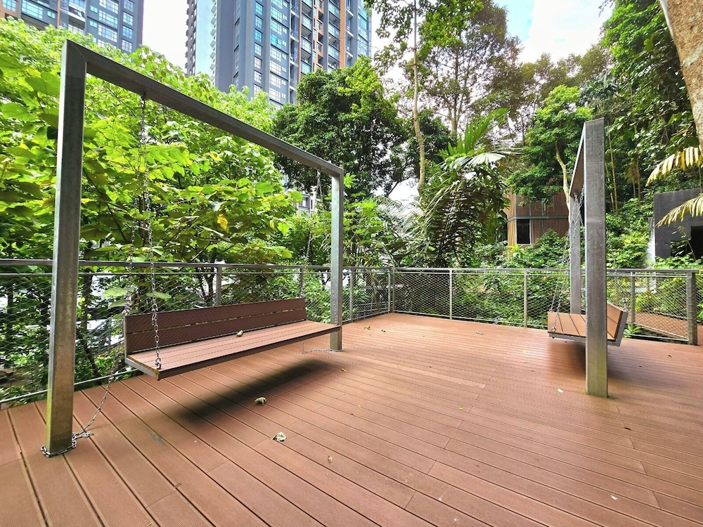 Damansara Seresta