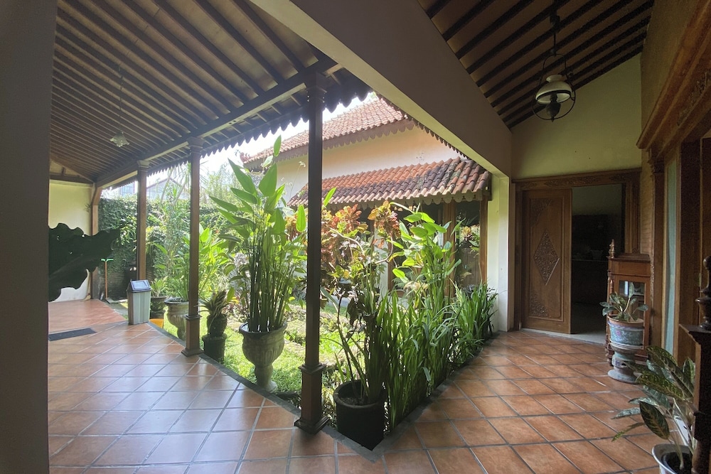 Villa Baliantoro Yogyakarta