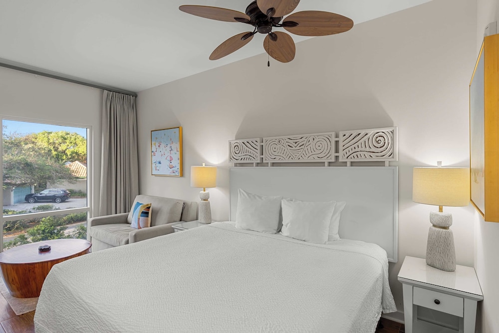 Resort Condo Steps to Beach Pool, Hot Tub, Tennis, Golf Sandestin, Miramar Beach