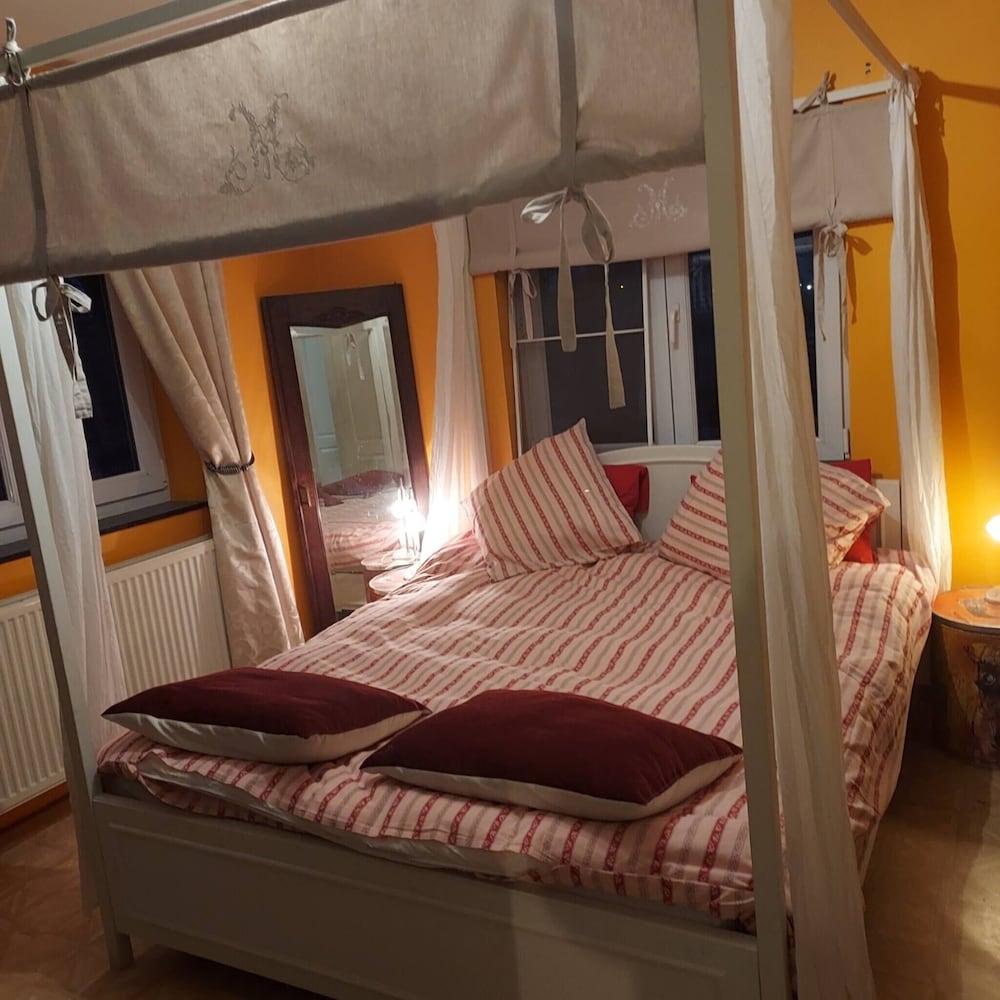 la Halte Des Anges 3 Bedrooms 6 People view 2