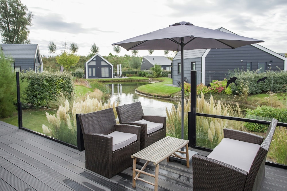 Chalet in Kattendijke Near Eastern Scheldt