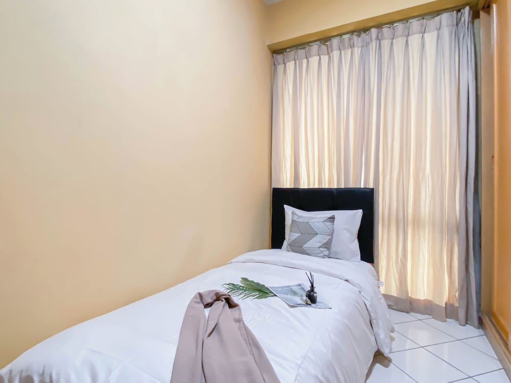 Elegant And Homey 3Br Puri Casablanca Apartment