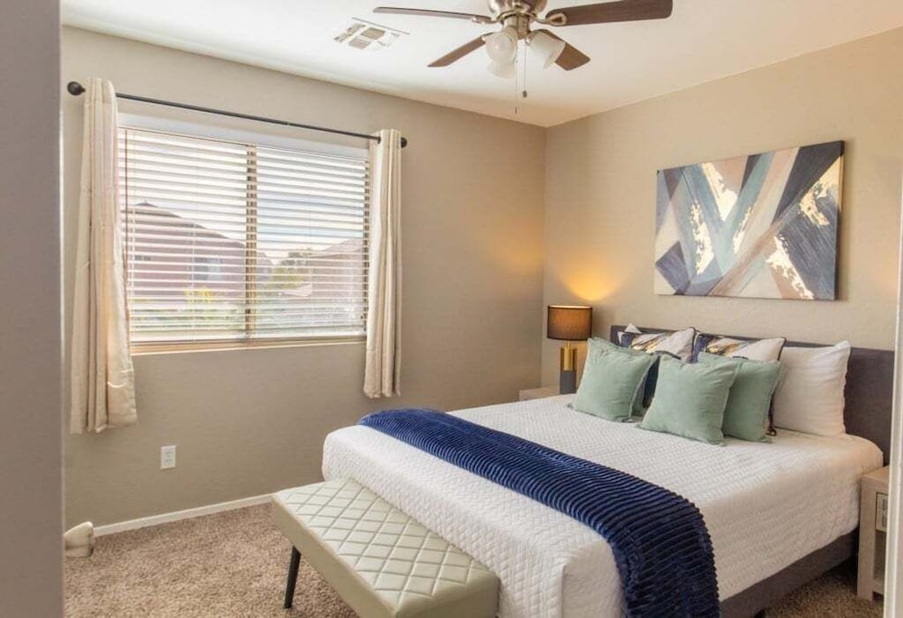 Casa Aria 4br Home & Heated Pool 4 Bedroom Home