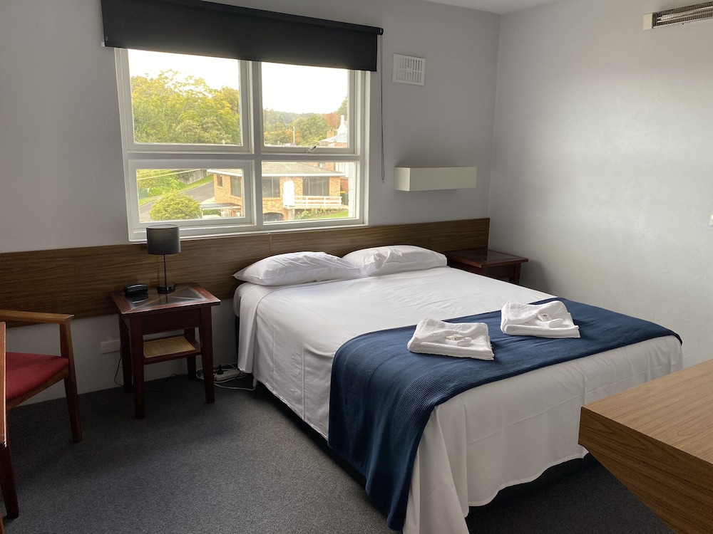 The Menai Hotel Motel