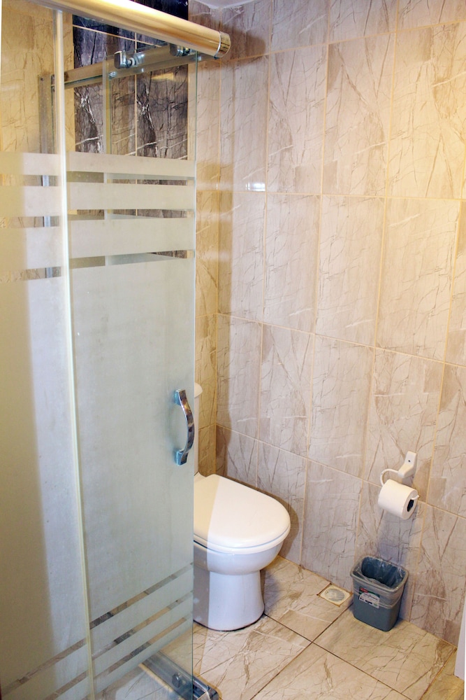 Big Life Otel - Image 54