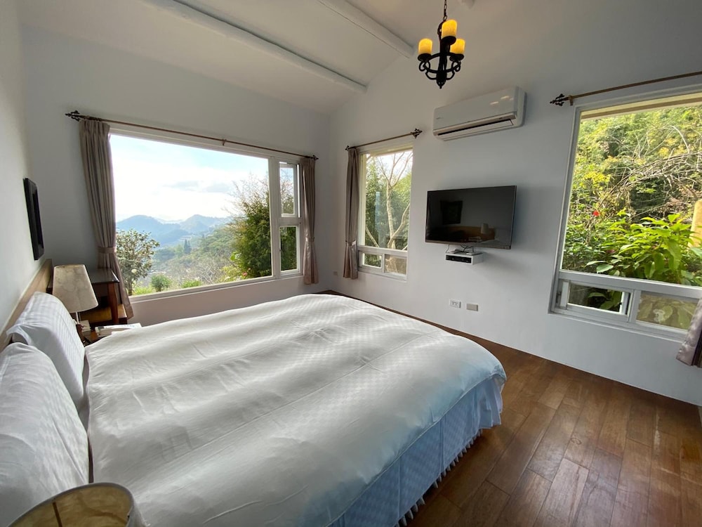 Alishan Tea Garden