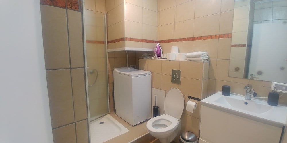 Begin19 Apartment Hotel