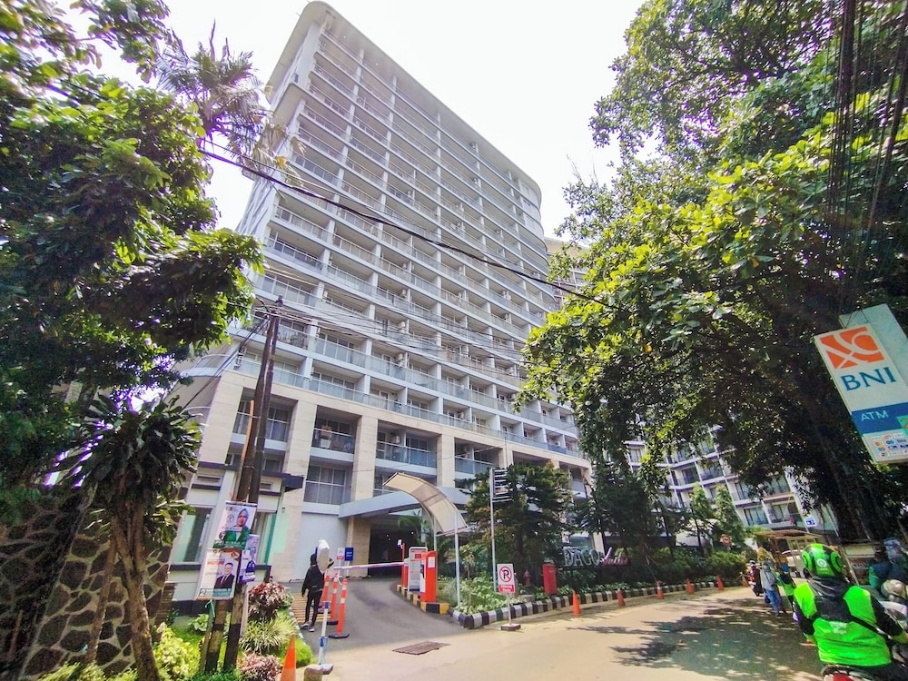 Relaxing 1Br At Dago Suites Apartment