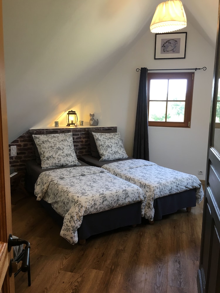Paardenhof Guesthouse