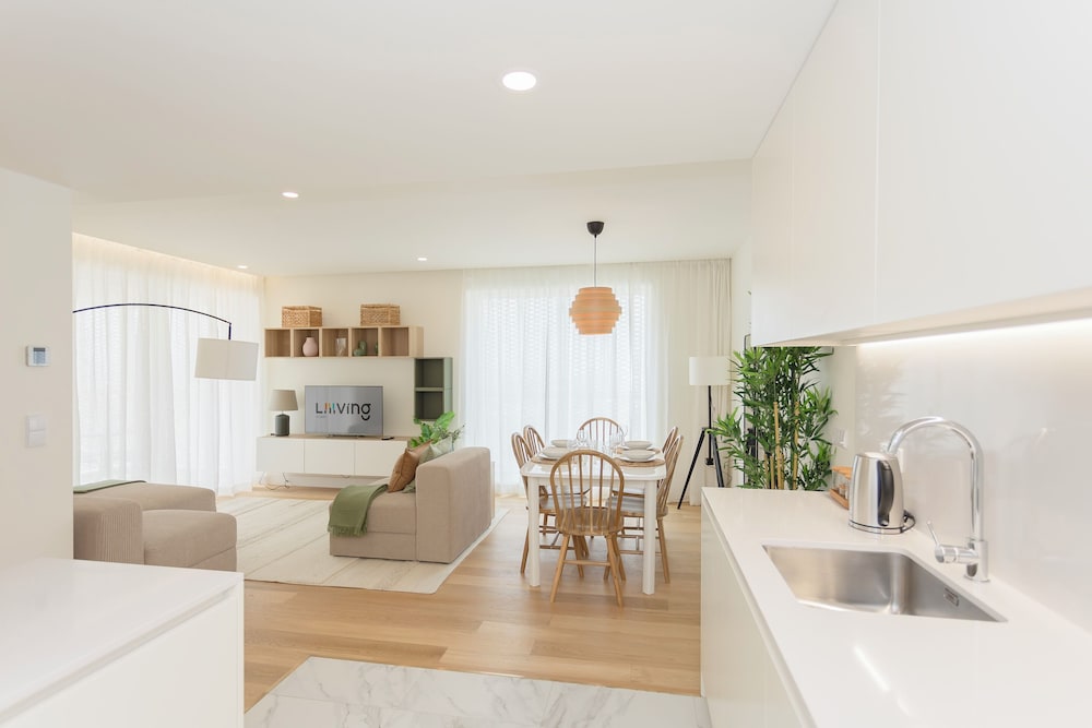 Liiiving - Factory Pearl Apartment