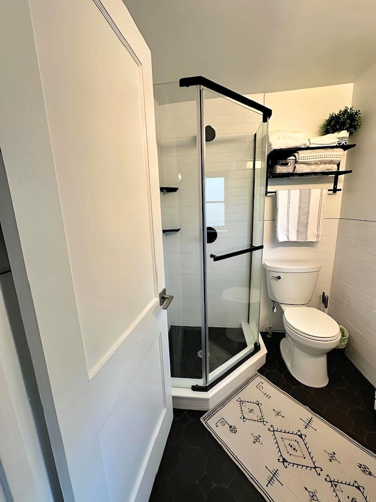 Cozy Flat Near Bagdat Street in Suadiye