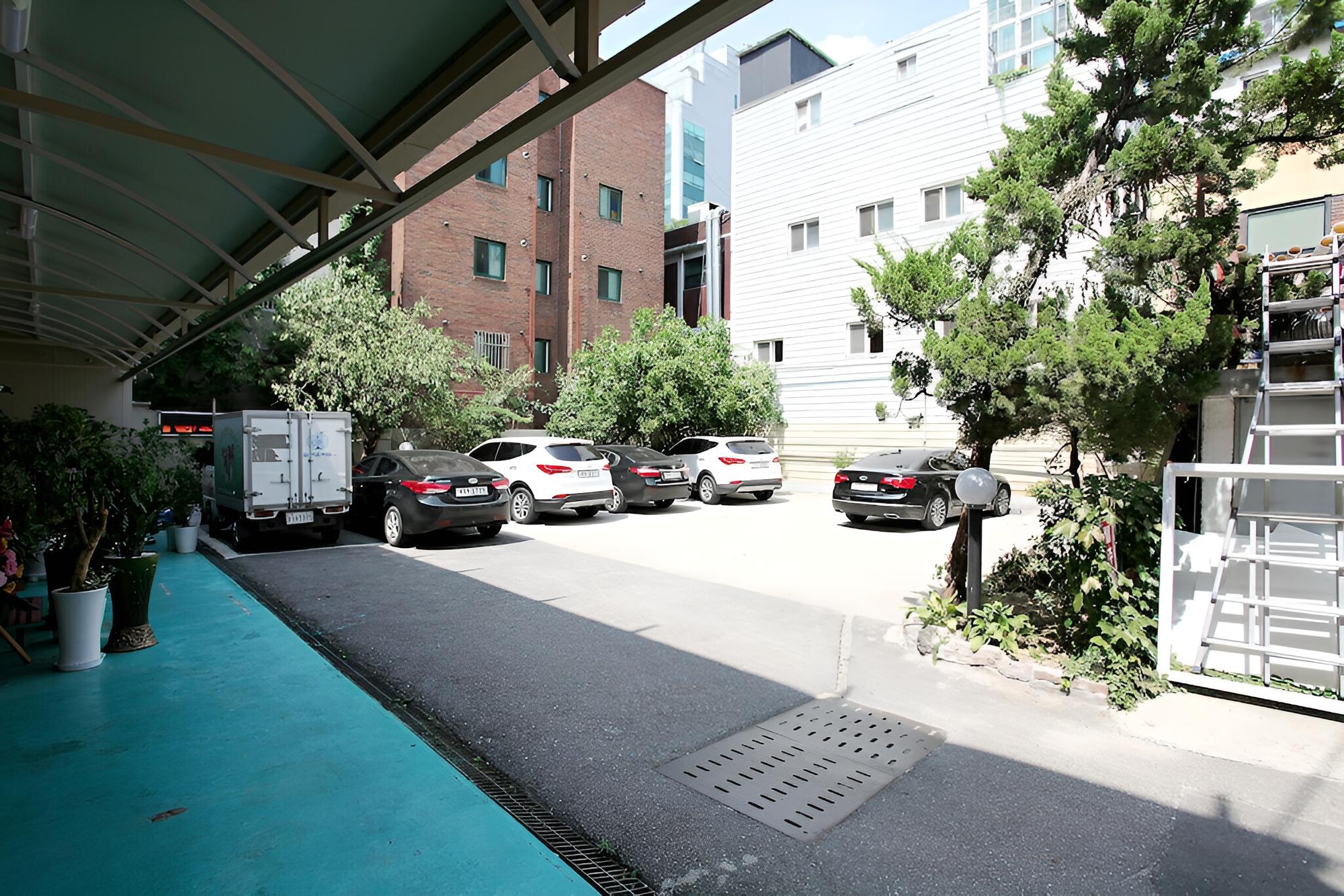 Photo 21