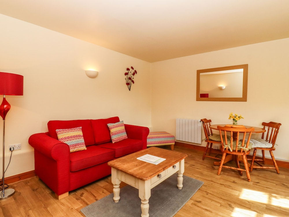 Poppy Cottage
