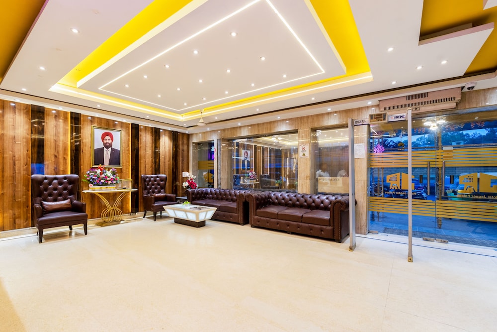 Hotel Palazzo Inn Mansarovar Garden