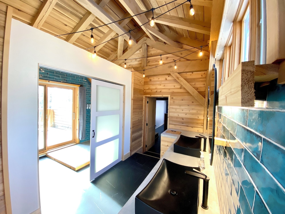 The Arete Hotel