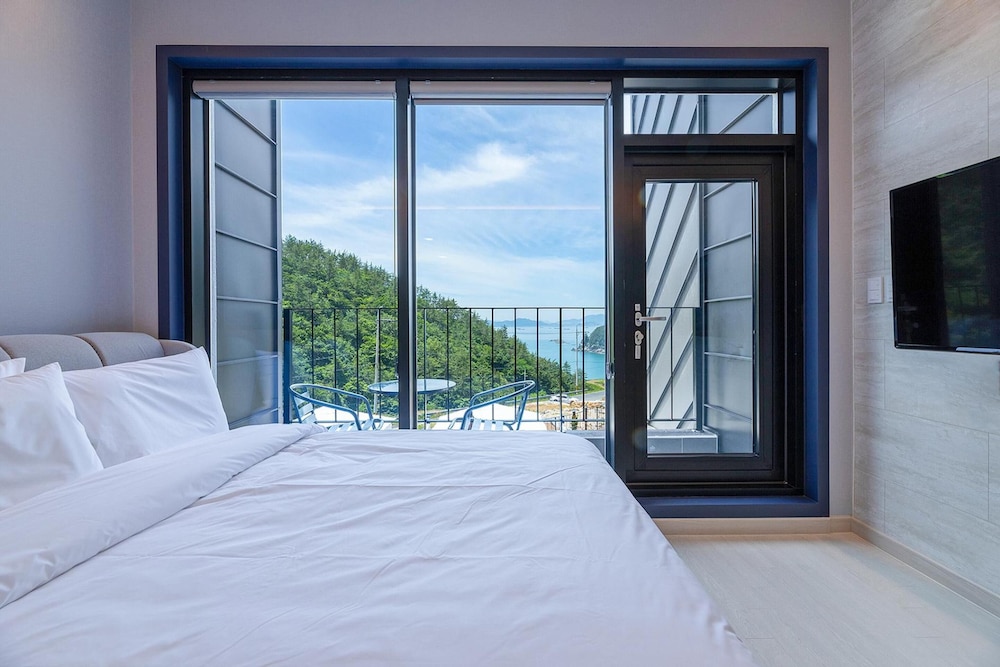 Namhae Palace1470 Pension