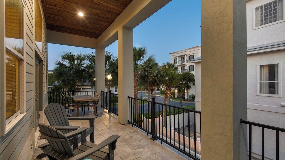 Pereybere Beach Apartments