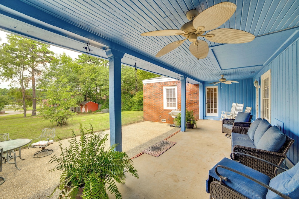 10 Mi to Lake Palestine: South Tyler Location!