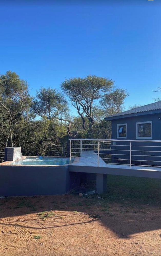 Kings View Exclusive Villas