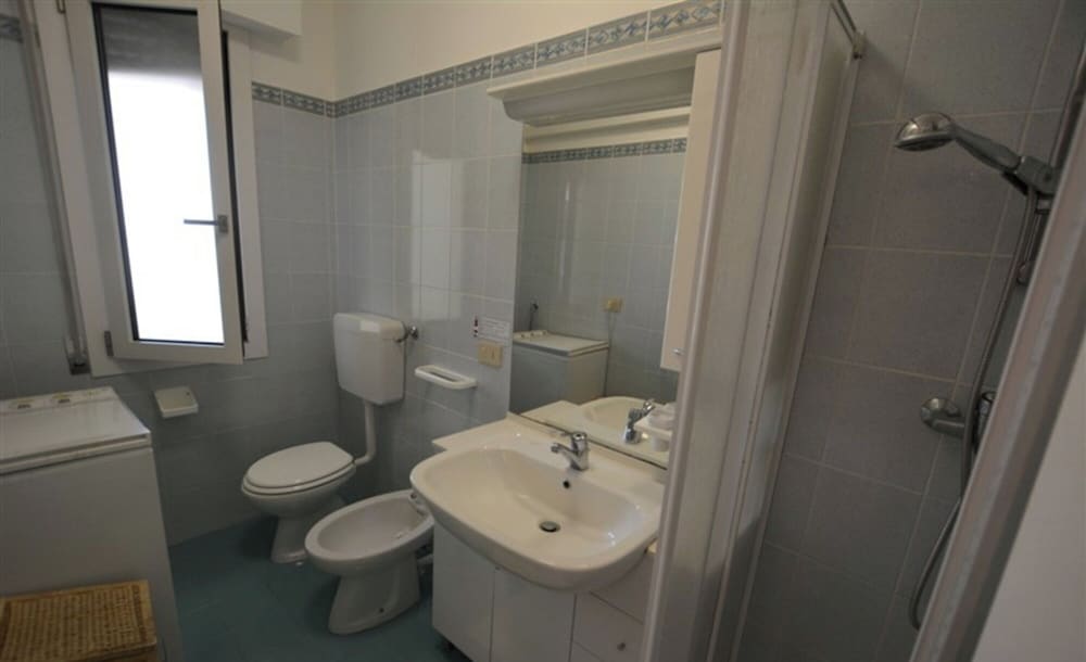 Equipped Flat for 5 Guests in Lignano Pineta With Communal Garden