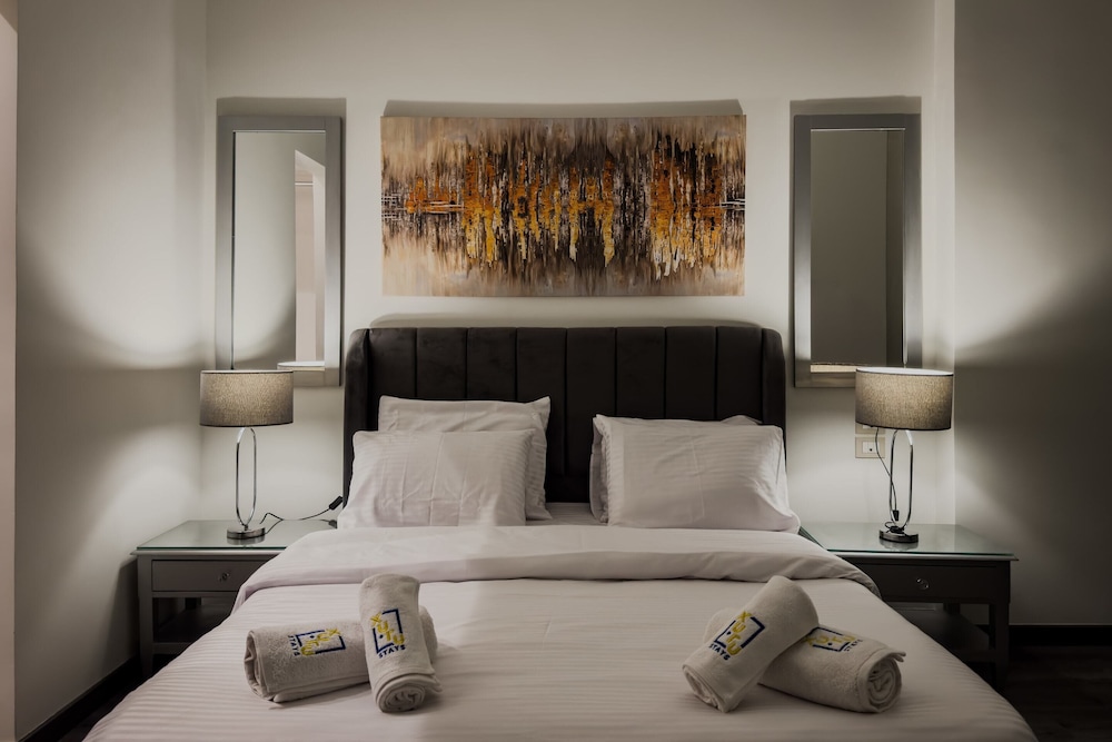 Xuru Stays I Valory - 5 Min to Airport