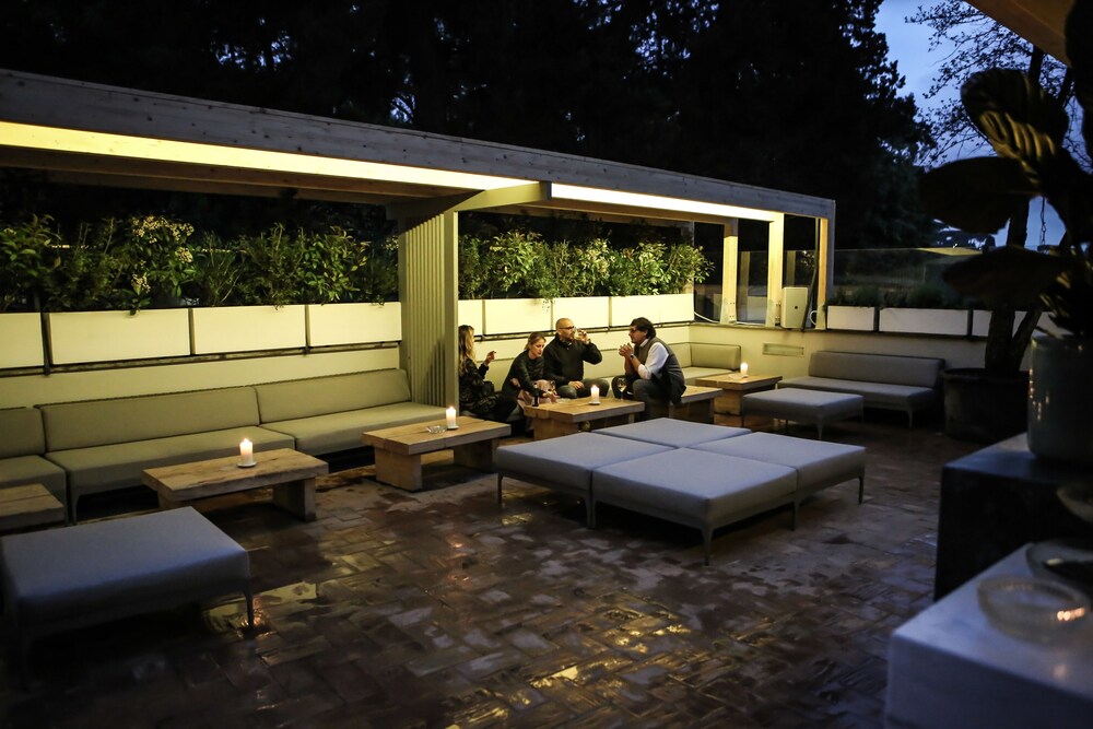 Parrasio Hotel