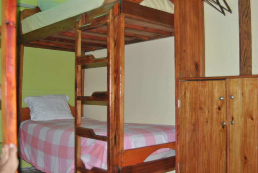 Ecoarthostal - Hostel