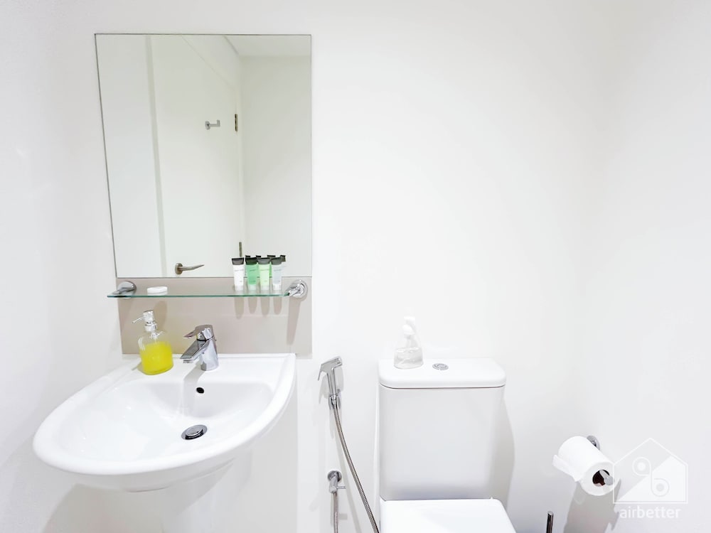 Luxury & Elegance at Burj Crown Downtown