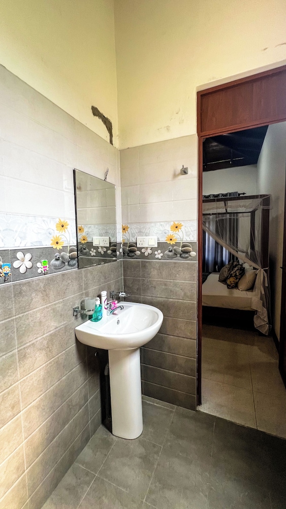 Galle Catamaran Villa